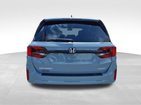 Used 2025 Honda Odyssey Sport-L image 25