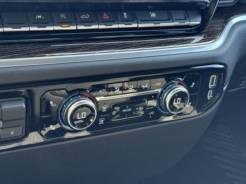 New 2026 GMC Sierra 1500 SLE image 20