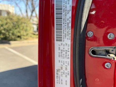 Used 2017 RAM 2500 Tradesman w/ Chrome Appearance Group image 34