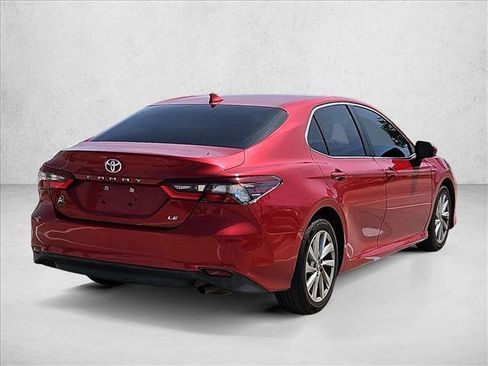 Used 2023 Toyota Camry LE FWD image 5
