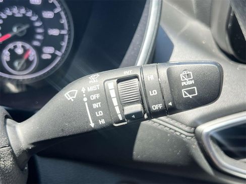 Used 2022 Hyundai Santa Fe SEL w/ Cargo Package image 25