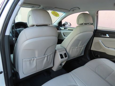 Used 2016 Hyundai Sonata Sport w/ Option Group 02 image 27