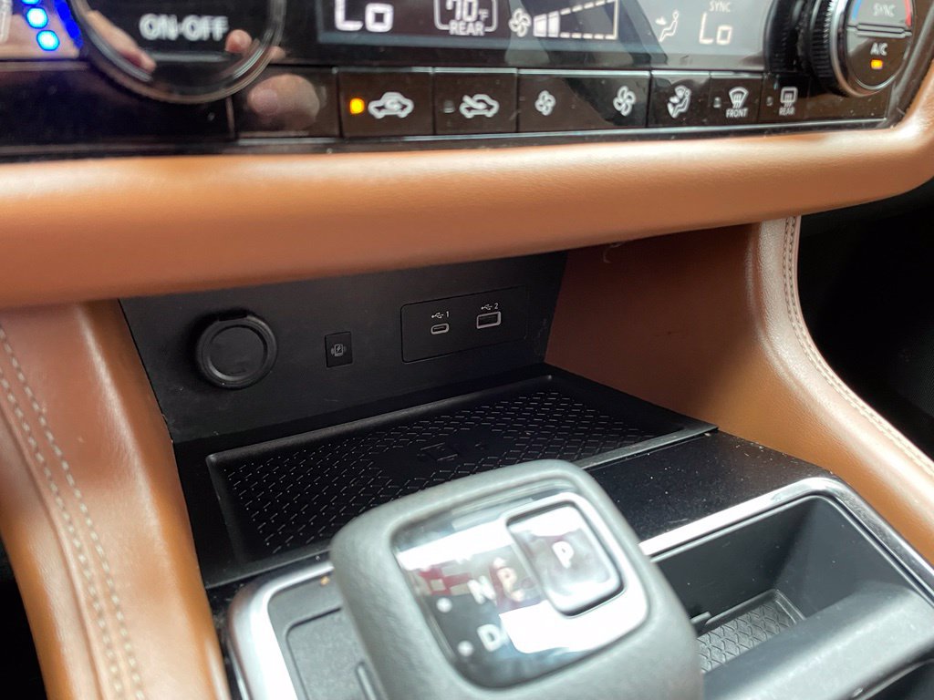 Used 2023 Nissan Pathfinder Platinum w/ Black Appearance Package FWD image 19
