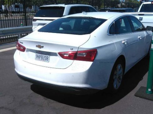 Used 2024 Chevrolet Malibu LT FWD image 3