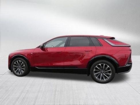 New 2025 Cadillac Lyriq Sport image 6