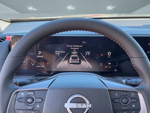 New 2026 Nissan Sentra SR w/ Floor Mat Package FWD image 18