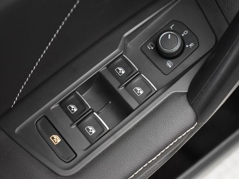 Used 2024 Volkswagen Tiguan SEL R-Line AWD/4WD image 13