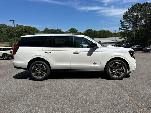 New 2026 Ford Expedition King Ranch AWD/4WD image 8