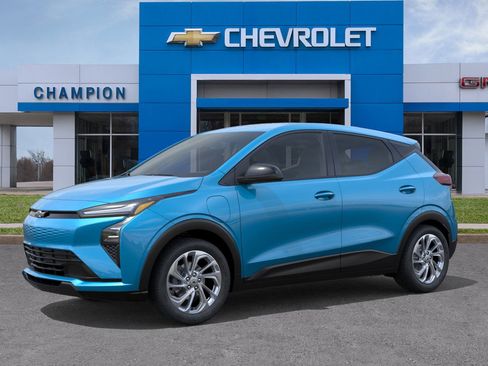 New 2027 Chevrolet Bolt LT image 2