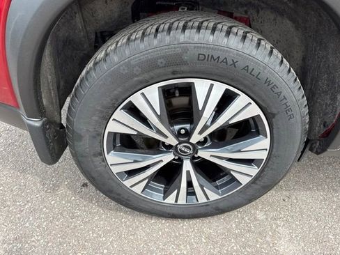 Certified 2023 Nissan Rogue SV w/ SV Premium B Package AWD/4WD image 33