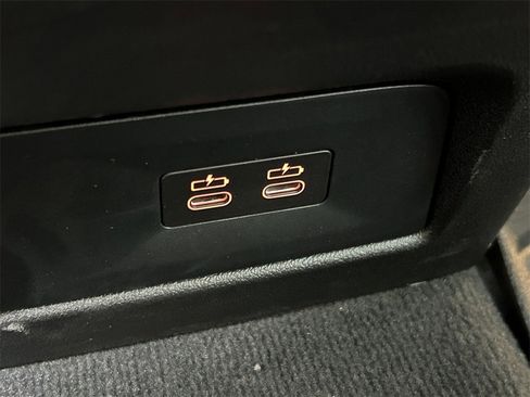 Used 2024 BMW X5 xDrive40i w/ M Sport Package image 24