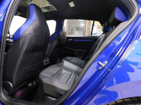 Used 2025 Volkswagen Golf R Black Edition image 76