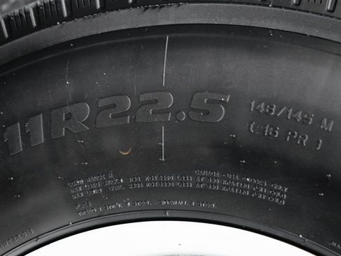 Used 2015 Ford F650 2WD Crew Cab Super Duty image 53