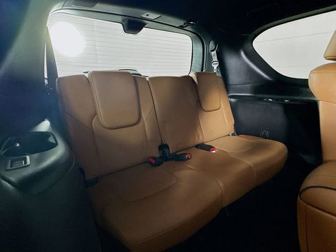 Used 2024 INFINITI QX80 Sensory AWD/4WD image 36