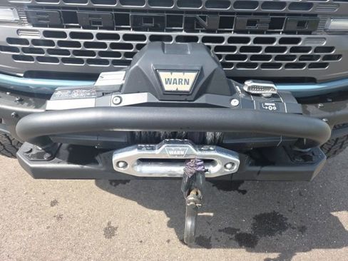 Used 2023 Ford Bronco Everglades AWD/4WD image 5