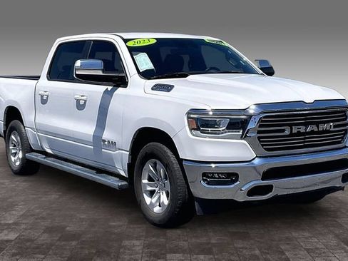 Used 2023 RAM 1500 Laramie AWD/4WD image 11