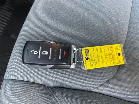 Used 2023 RAM 1500 Big Horn AWD/4WD image 22