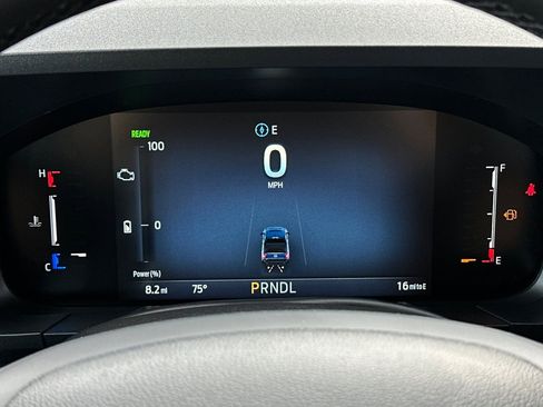 New 2026 Ford Maverick XLT w/ XLT Luxury Package FWD image 22