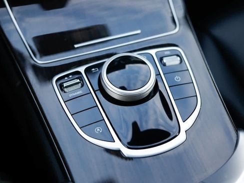 Certified 2019 Mercedes-Benz C 300 4MATIC Sedan image 30