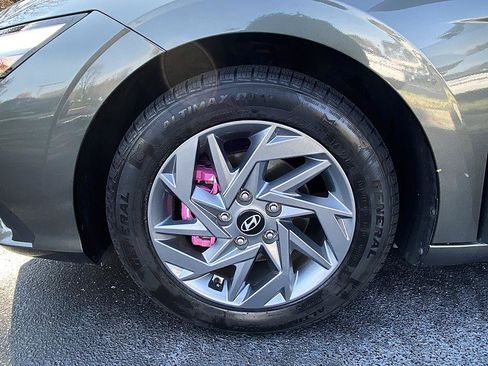 Used 2024 Hyundai Elantra SEL image 8