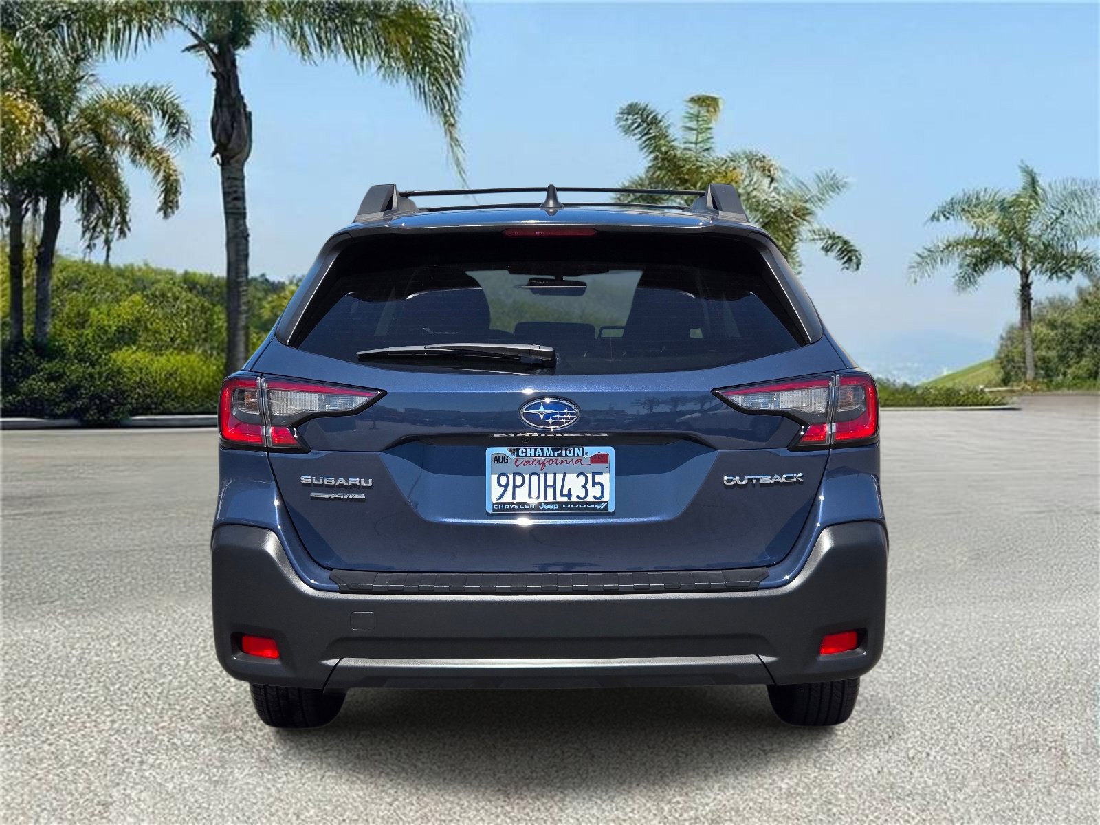 Used 2025 Subaru Outback Premium AWD/4WD image 5