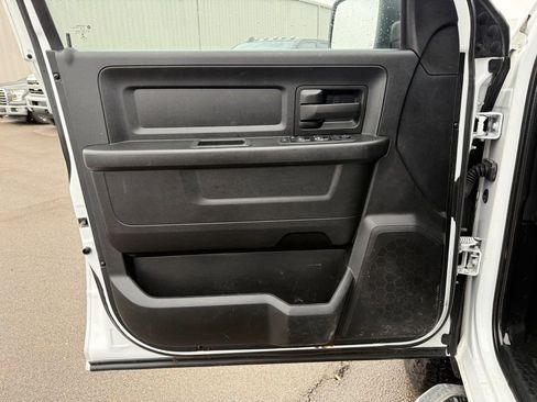 Used 2022 RAM 2500 Tradesman w/ Chrome Appearance Group image 6