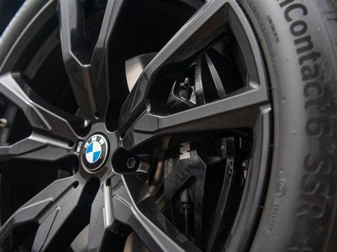 Used 2026 BMW X7 M60i image 14