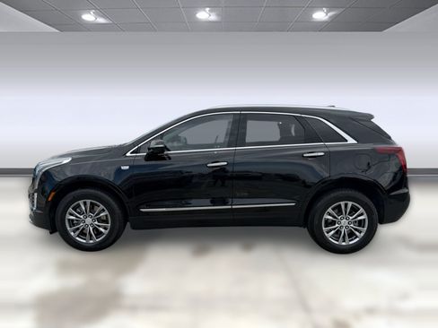 Used 2022 Cadillac XT5 Premium Luxury FWD image 2