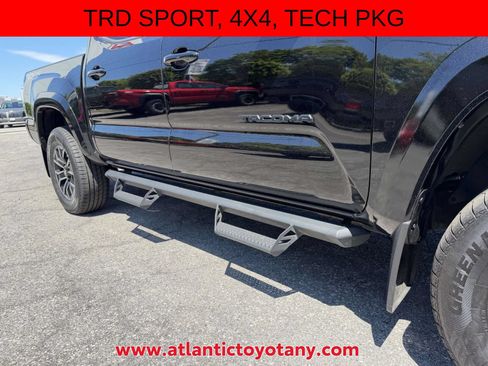 Used 2023 Toyota Tacoma TRD Sport w/ Advanced Technology Package AWD/4WD image 11