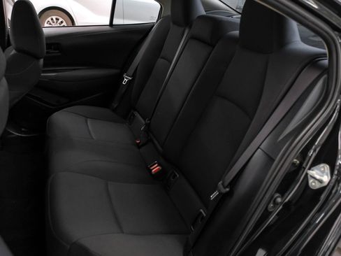 Used 2022 Toyota Corolla LE image 36