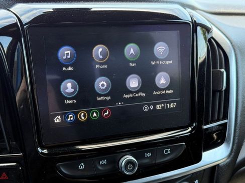 Used 2023 Chevrolet Traverse Premier AWD/4WD image 28