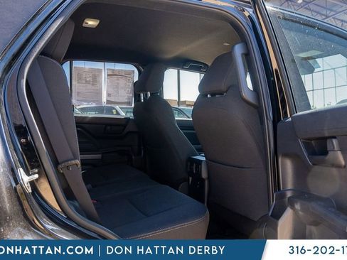 Used 2025 Toyota 4Runner SR5 AWD/4WD image 21