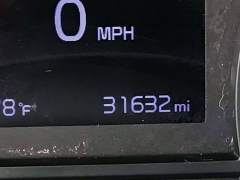 Used 2020 Kia Sedona LX image 12