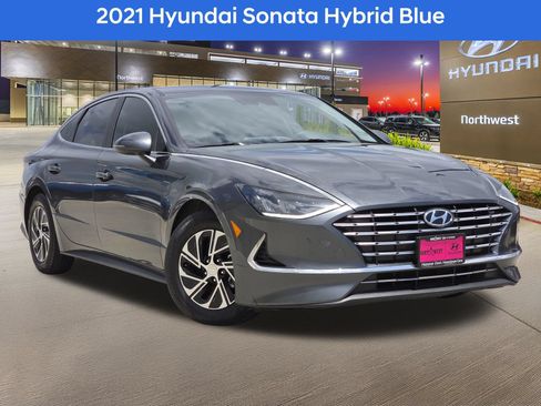 Used 2021 Hyundai Sonata Blue FWD image 1