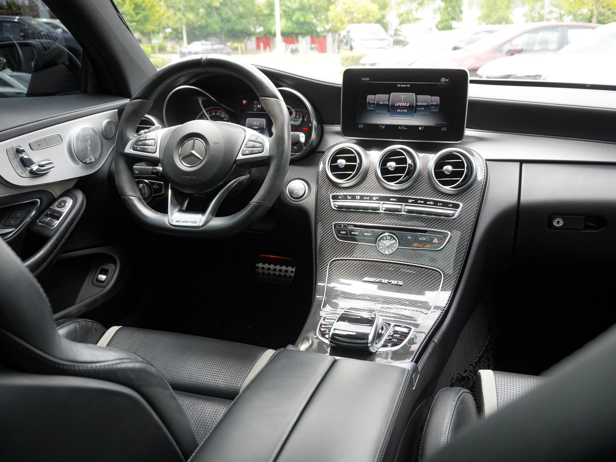 Used 2018 Mercedes-Benz C 63 AMG S w/ Multimedia Package image 31