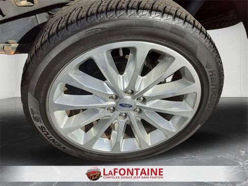 Used 2018 Ford F150 Limited w/ Trailer Tow Package image 32