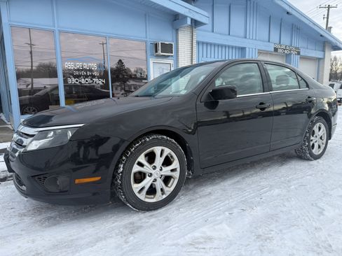 Used 2012 Ford Fusion SE image 1