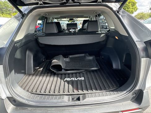 Used 2021 Toyota RAV4 XLE Premium FWD image 26