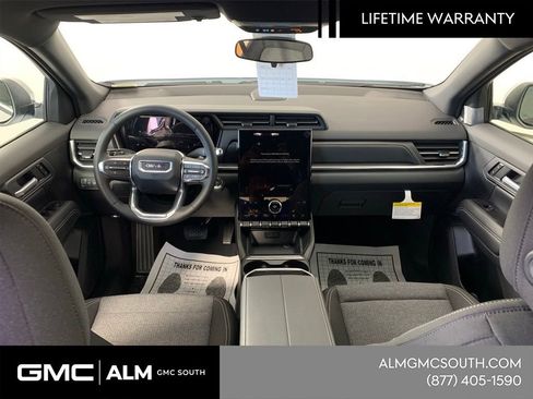 New 2026 GMC Terrain Elevation FWD image 25