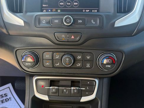 Used 2022 GMC Terrain SLE w/ Driver Convenience Package AWD/4WD image 39