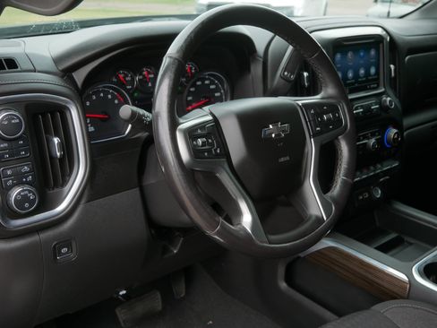 Certified 2021 Chevrolet Silverado 1500 LT Trail Boss w/ LPO, Dark Essentials Package AWD/4WD image 19