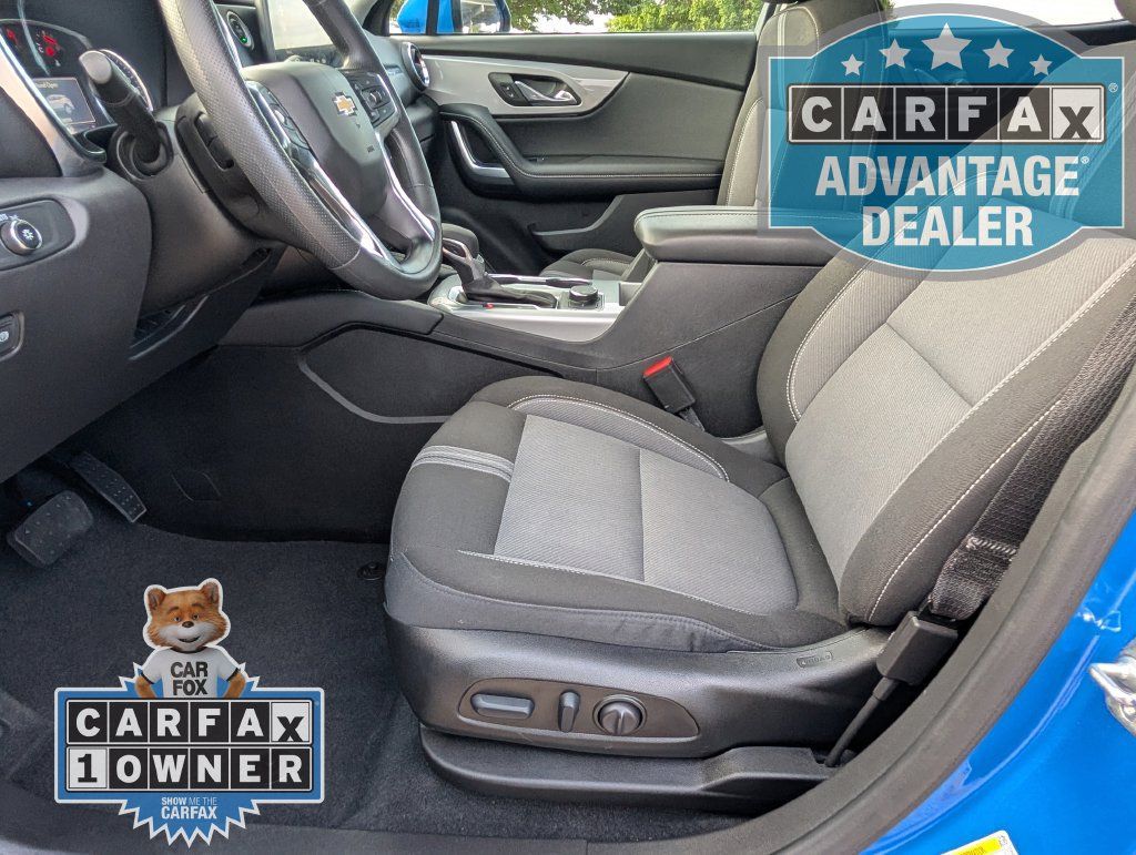 Used 2025 Chevrolet Blazer LT FWD image 12