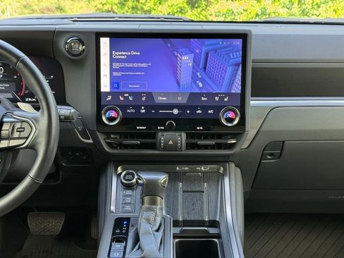 Used 2024 Lexus GX 550 AWD/4WD image 28