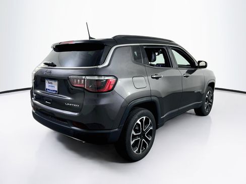 Used 2023 Jeep Compass Limited AWD/4WD image 5