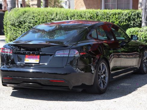 Used 2023 Tesla Model S Standard Range AWD/4WD image 9