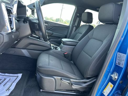 Used 2024 GMC Canyon Elevation RWD image 17