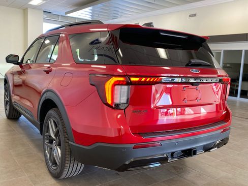 New 2026 Ford Explorer ST-Line AWD/4WD image 12