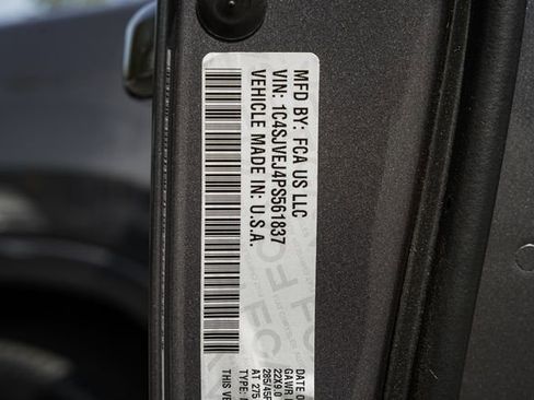 Used 2023 Jeep Grand Wagoneer 4WD w/ Flexible Seating Group image 48