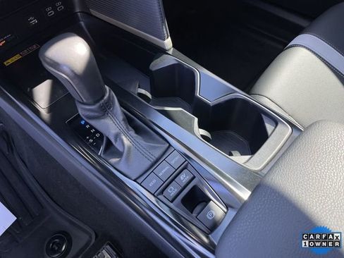 Used 2025 Toyota Camry SE FWD image 21