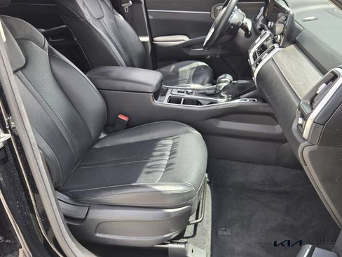 Certified 2022 Kia Sorento X-Line EX AWD/4WD image 18